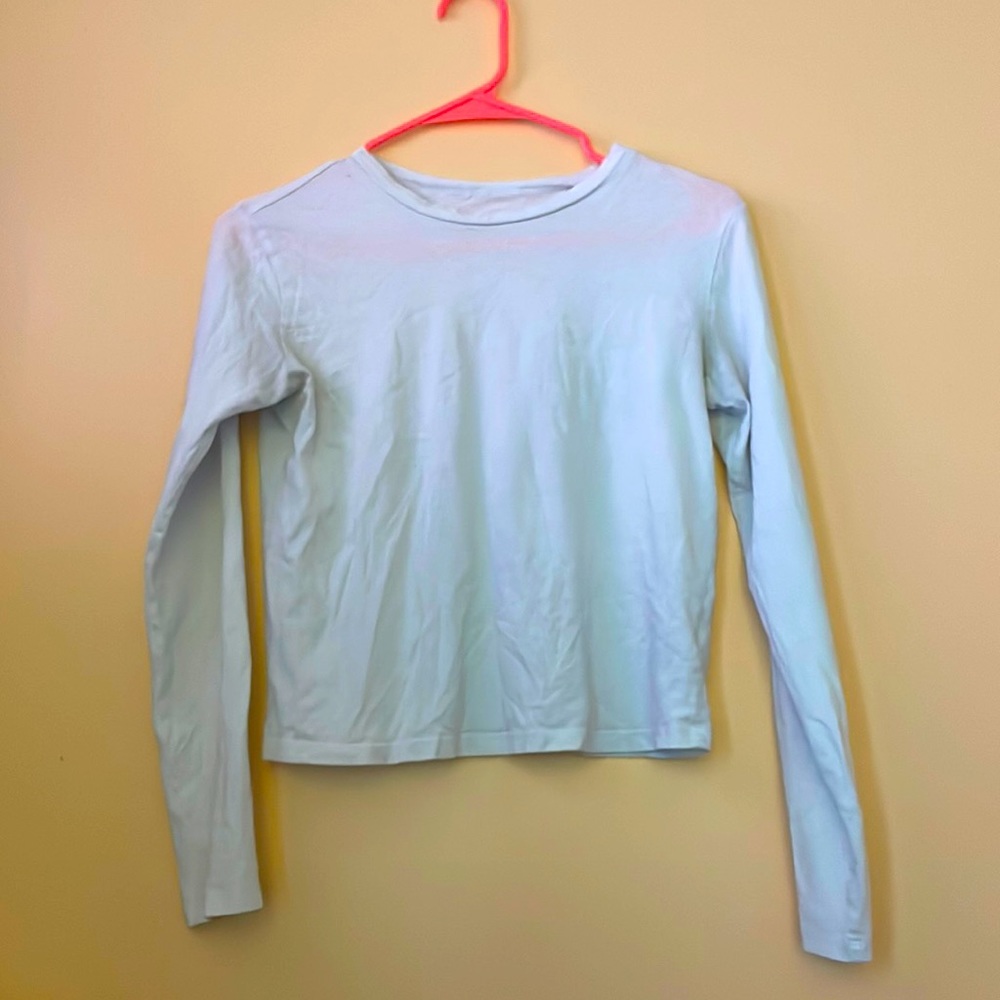 Wild Fable white long sleeve shirt